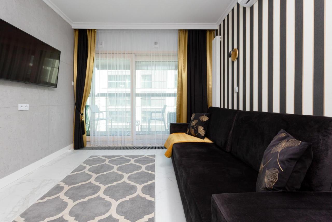 Mennica Residence - City Center Apartments By Noclegi Renters Varsovia Exterior foto